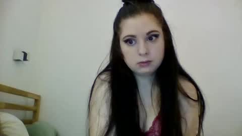 Snapshot of theblackdiamond194588 chatting on January 3, 2025, 9:25 am raissa online show from January 3, 2025, 9:25 am