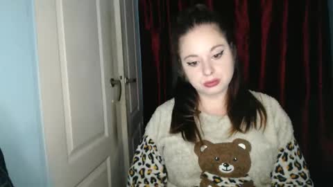 Snapshot of theblackdiamond194588 chatting on September 19, 2025, 4:14 am raissa online show from September 19, 2025, 4:14 am