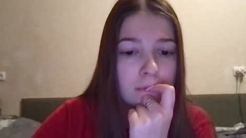 Snapshot of thecrystal chatting on February 11, 2026, 8:25 pm Crystal online show from February 11, 2026, 8:25 pm