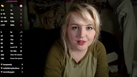 Snapshot of thedancingalien chatting on April 12, 2026, 3:55 am Kassandra Grant online show from April 12, 2026, 3:55 am