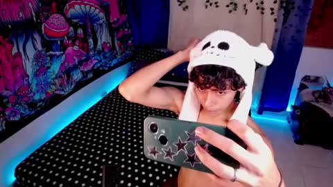 ethan online show from April 7, 2026, 5:19 am