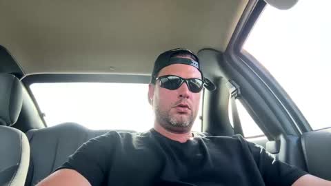 Carter Bates online show from September 27, 2025, 7:52 pm