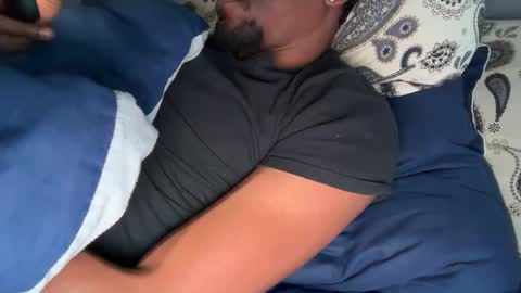 Snapshot of theeshooterr chatting on December 25, 2024, 5:47 pm theeshooterr online show from December 25, 2024, 5:47 pm