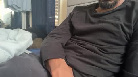 Snapshot of theeshooterr chatting on January 16, 2025, 2:51 pm theeshooterr online show from January 16, 2025, 2:51 pm