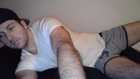 Theetwohander online show from March 5, 2025, 9:38 am