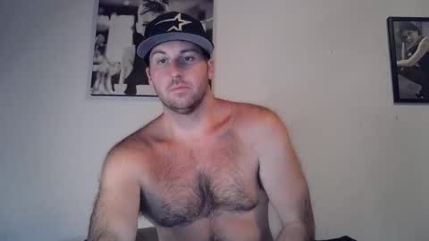 Theetwohander online show from September 12, 2025, 2:33 am