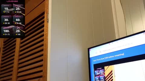 Bella  Wayne online show from March 15, 2026, 11:49 am