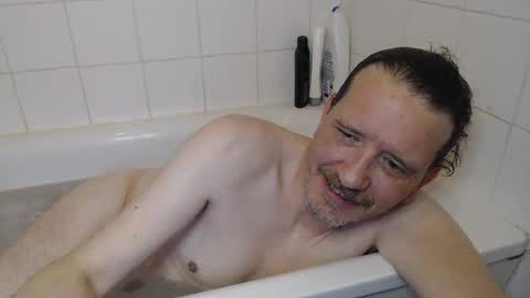 Green online show from January 10, 2026, 8:10 pm