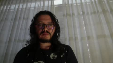 Snapshot of theguitarmistery chatting on March 8, 2025, 6:47 pm theguitarmistery online show from March 8, 2025, 6:47 pm