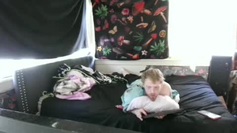 Snapshot of thehotfoxdd chatting on September 25, 2025, 4:00 pm fuzzyfox online show from September 25, 2025, 4:00 pm