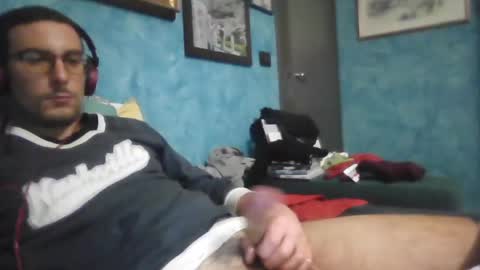 Snapshot of theitalianx95x chatting on December 10, 2024, 9:00 pm theitalianx95x online show from December 10, 2024, 9:00 pm