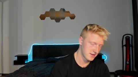 thejacob_d online show from December 5, 2025, 5:53 pm