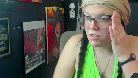 Goddess Nola online show from February 26, 2025, 6:54 pm