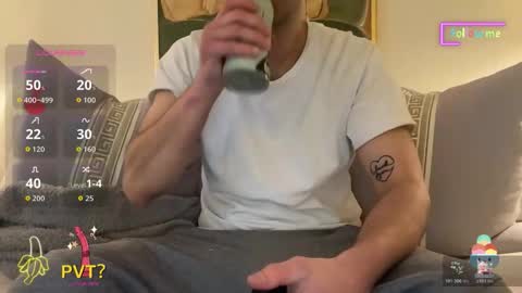 Snapshot of thelevelbelow chatting on December 21, 2025, 3:13 am thelevelbelow online show from December 21, 2025, 3:13 am