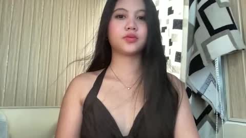 Snapshot of thelifeof_kiara chatting on June 6, 2026, 6:29 am thelifeof_kiara online show from June 6, 2026, 6:29 am