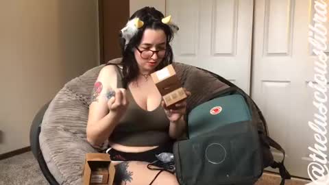 thelusciouslibra online show from January 12, 2025, 7:42 pm