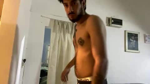 Snapshot of themarttinguyyy chatting on September 17, 2025, 11:50 pm themarttinguyyy online show from September 17, 2025, 11:50 pm