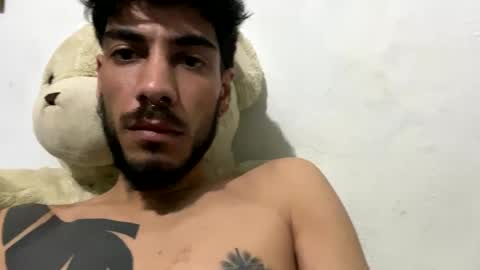 Snapshot of themarttinguyyy chatting on September 26, 2025, 3:43 am themarttinguyyy online show from September 26, 2025, 3:43 am