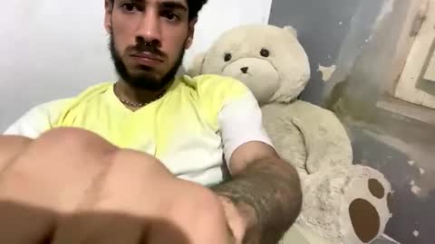 Snapshot of themarttinguyyy chatting on November 4, 2025, 3:16 am themarttinguyyy online show from November 4, 2025, 3:16 am