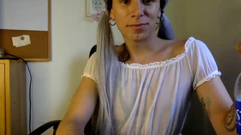 Lucy Lucy online show from December 5, 2024, 9:50 pm