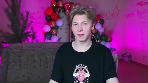 Sever online show from December 28, 2024, 6:18 pm