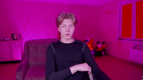 Sever online show from February 3, 2025, 9:07 pm