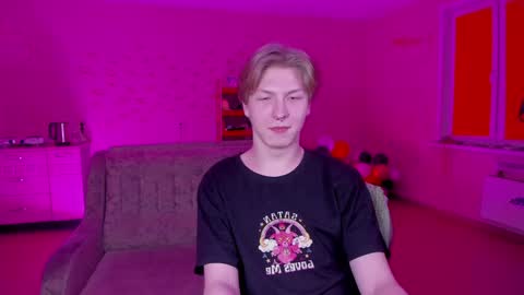 Sever online show from February 5, 2025, 9:29 pm