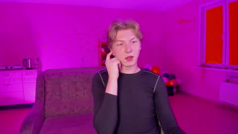 Sever online show from February 9, 2025, 10:54 pm