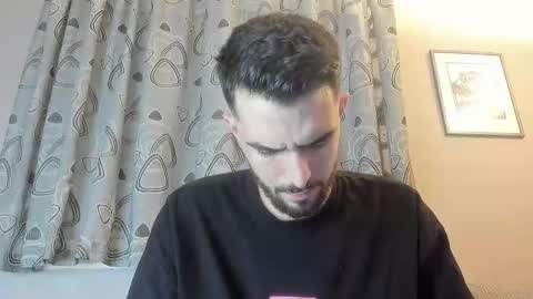 themmistokles online show from December 10, 2024, 8:38 pm