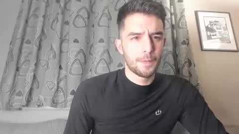 themmistokles online show from January 18, 2025, 7:48 pm