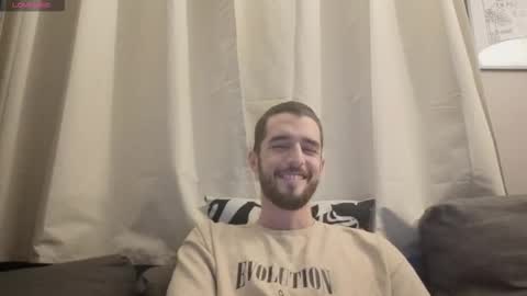 themmistokles online show from October 20, 2025, 3:45 pm