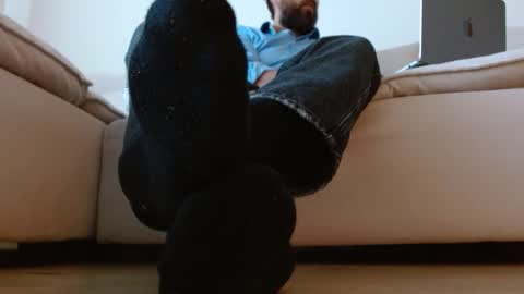 TheMonarchGoat online show from October 3, 2025, 12:13 pm