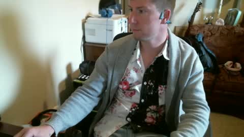 Daisy and Tim online show from February 14, 2025, 11:31 pm