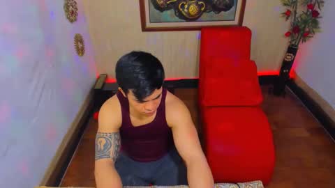 Snapshot of themuscularvenezuelanman chatting on April 24, 2026, 4:59 am themuscularvenezuelanman online show from April 24, 2026, 4:59 am