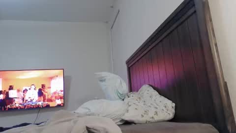 TheNaturalGoddess online show from December 18, 2025, 5:24 am