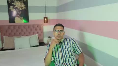 Theo online show from June 8, 2026, 1:11 pm