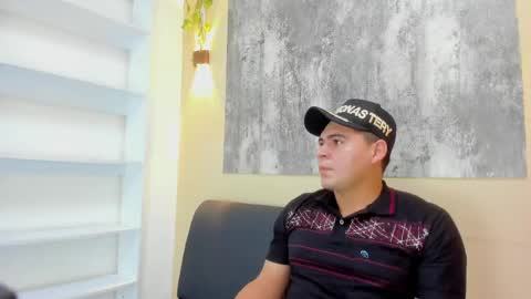 Theo online show from June 9, 2026, 7:14 pm