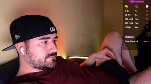 Snapshot of theoravi chatting on December 4, 2024, 3:26 am Theo Ravi online show from December 4, 2024, 3:26 am