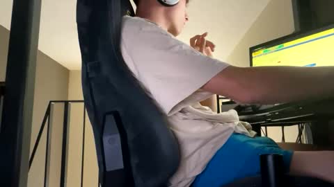 Snapshot of theothede19cm chatting on October 16, 2025, 11:33 am theothede19cm online show from October 16, 2025, 11:33 am