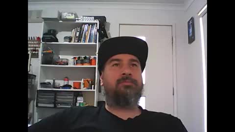 aussiebeard online show from October 14, 2025, 4:02 am