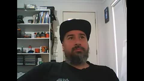 aussiebeard online show from October 15, 2025, 2:01 am