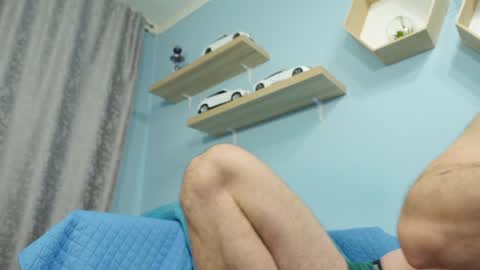 Chris online show from February 5, 2025, 2:37 pm