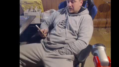 therealbigcheese0695 online show from November 20, 2025, 4:51 pm