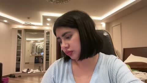 Snapshot of therealcamilabaddie chatting on October 19, 2025, 2:23 am therealcamilabaddie online show from October 19, 2025, 2:23 am