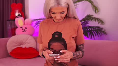 Deea  online show from January 31, 2025, 4:27 pm