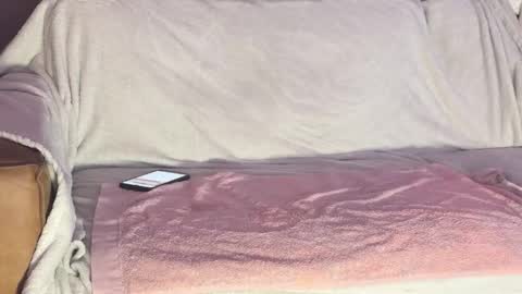 Snapshot of therealhoff86 chatting on February 17, 2026, 12:51 am therealhoff86 online show from February 17, 2026, 12:51 am