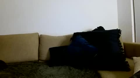 Yoshi online show from January 2, 2025, 2:11 am