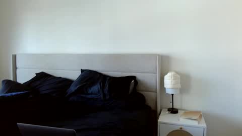 Yoshi online show from March 28, 2026, 8:52 pm