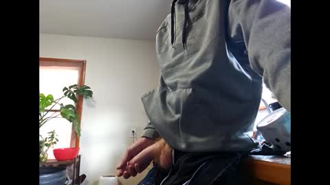 therizzler_1_of_1 online show from November 1, 2025, 4:09 pm