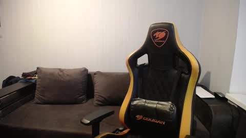 Nick   online show from March 3, 2025, 6:12 pm